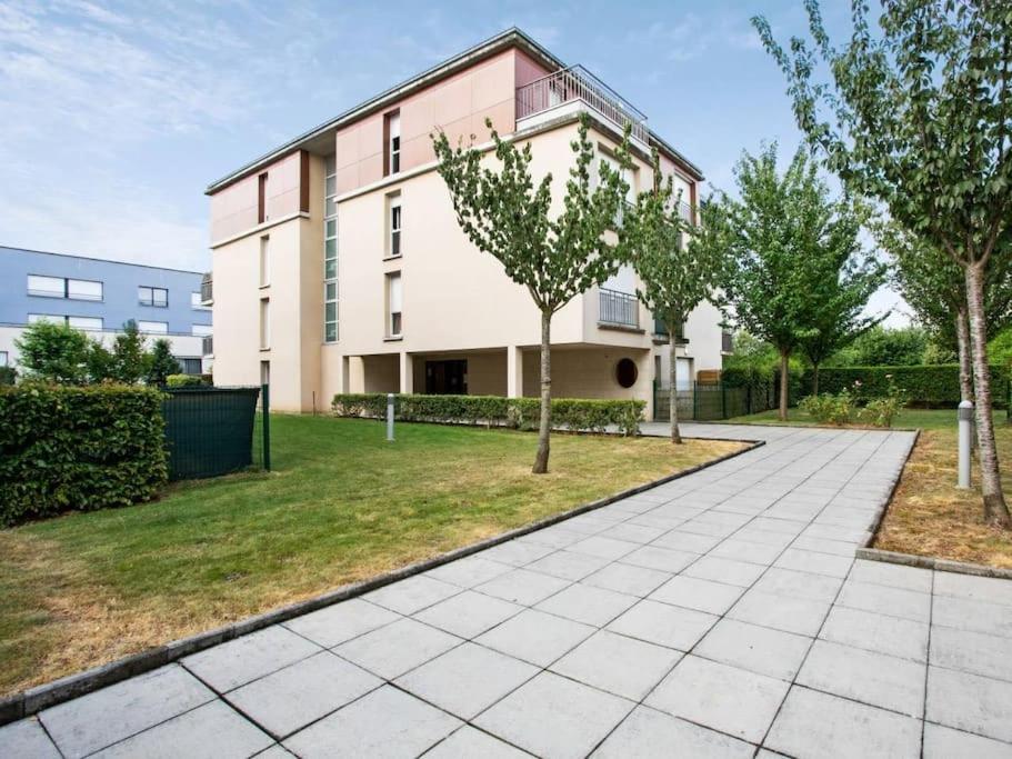 Les Paves De Prague - Appartement Pour 4 A 10 Minutes De Disneyland Paris Montévrain Zewnętrze zdjęcie