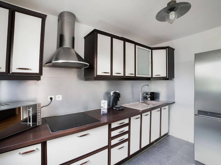 Les Paves De Prague - Appartement Pour 4 A 10 Minutes De Disneyland Paris Montévrain Zewnętrze zdjęcie