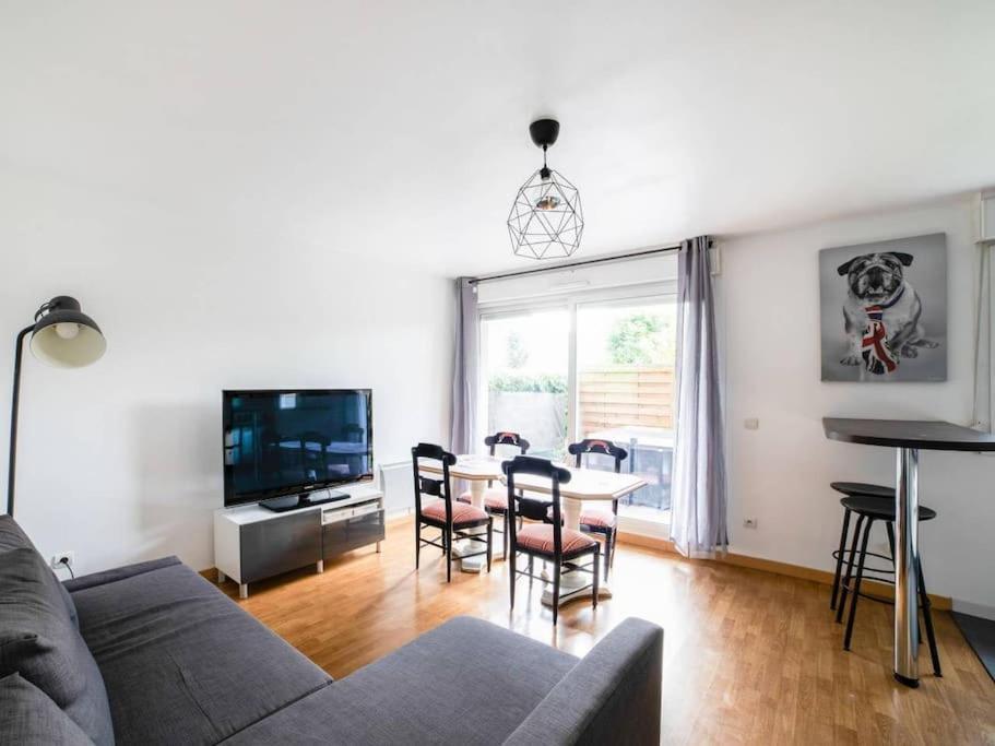 Les Paves De Prague - Appartement Pour 4 A 10 Minutes De Disneyland Paris Montévrain Zewnętrze zdjęcie
